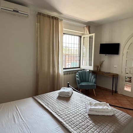 Anna House Apartment Fiumicino Exterior photo