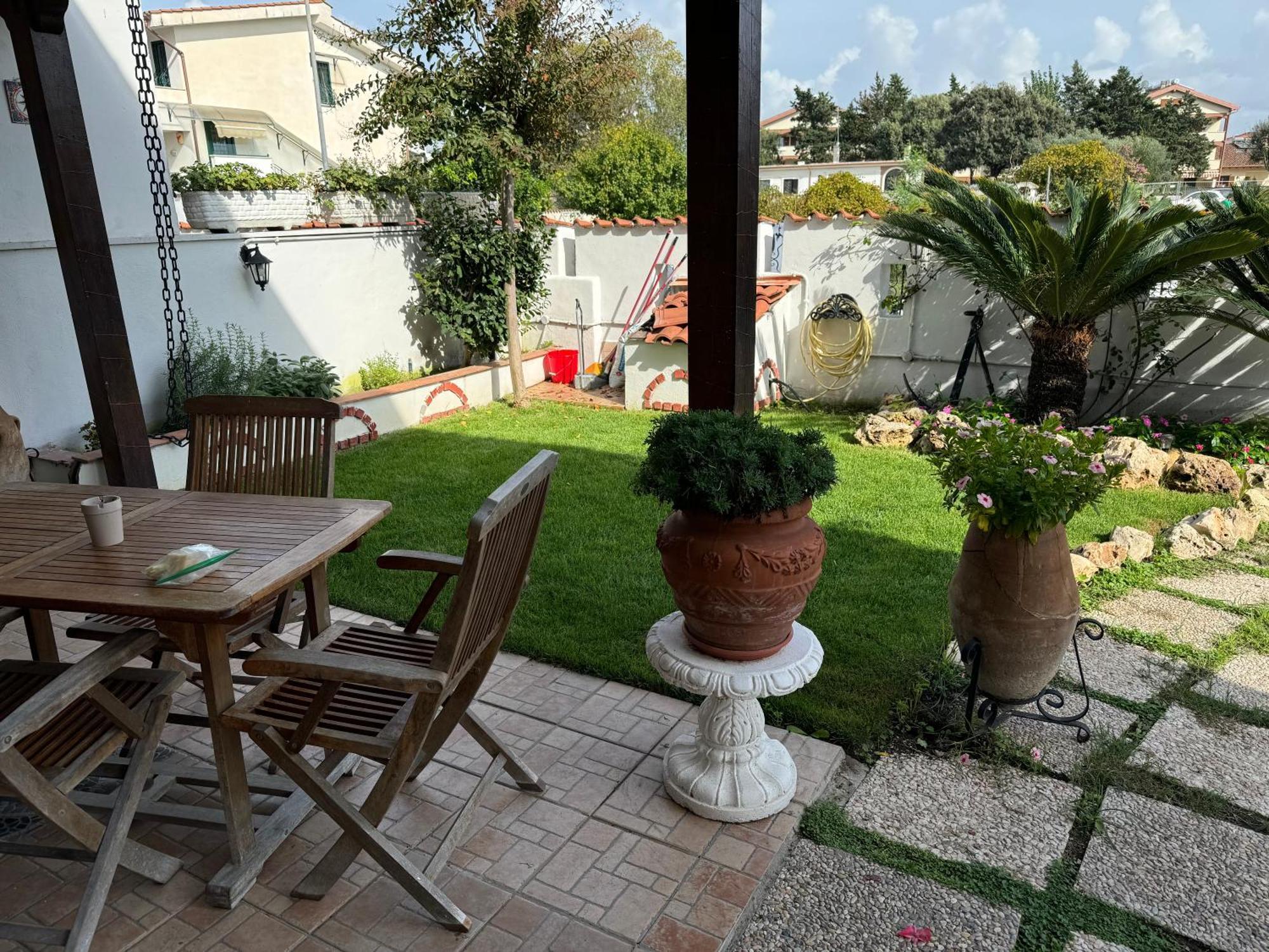 Anna House Apartment Fiumicino Exterior photo